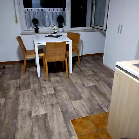 Ferien- Oder Monteurwohnung Stadtnah! バート・エーンハウゼン エクステリア 写真